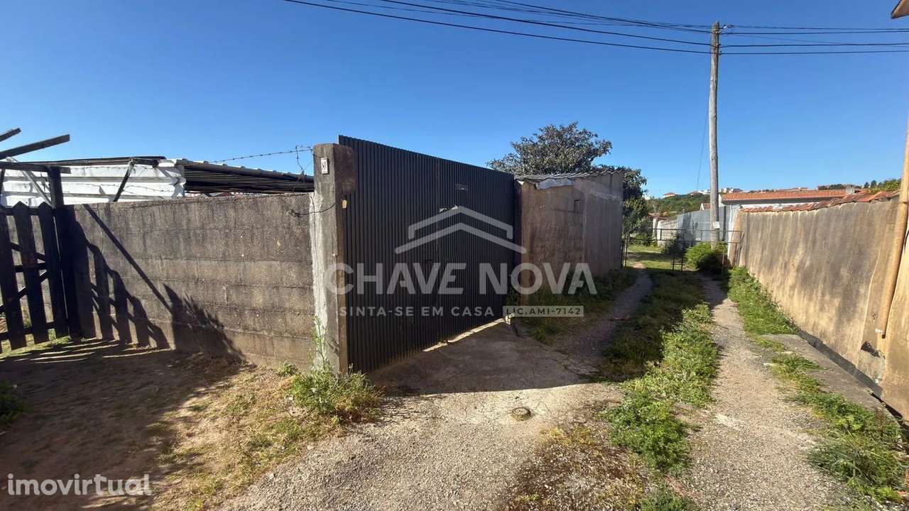 Moradia com 2 Habitações em Canidelo – T3 + T1 com Terreno - Grande imagem: 2/27