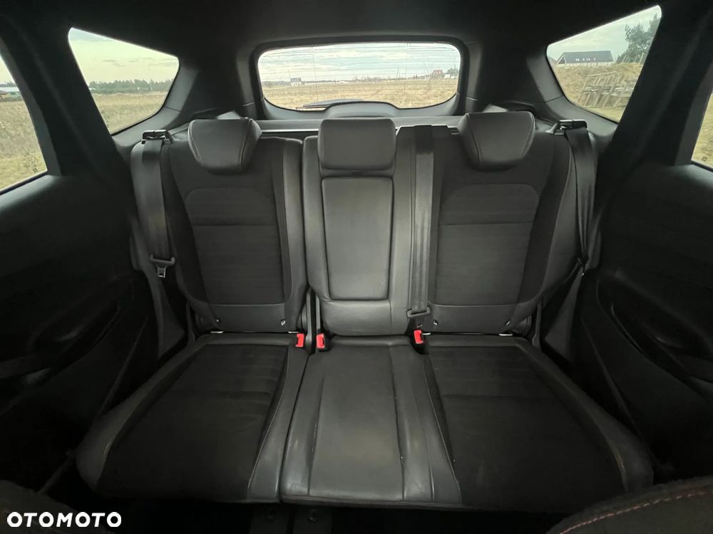 Ford Kuga 2.0 TDCi AWD ST-Line - 9