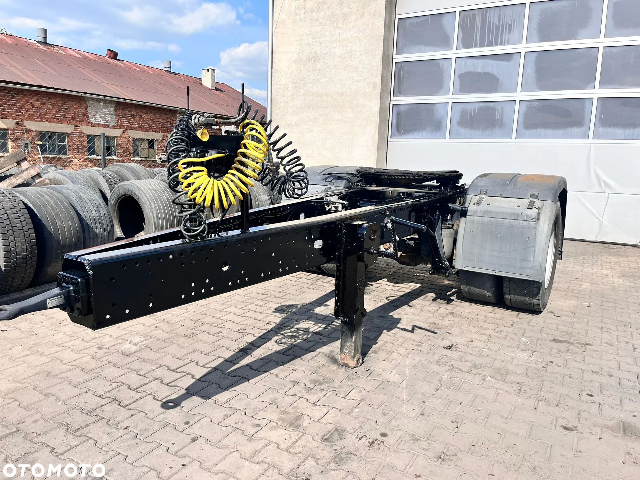 MAN Wózek do zaczepiania naczep ciężarowych - 1