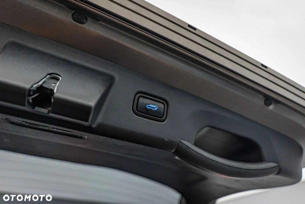 Hyundai Tucson 1.6 T-GDi HEV Modern 4WD - 7