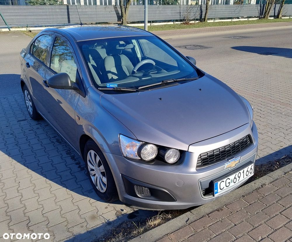 Chevrolet Aveo 1.2 LS - 1