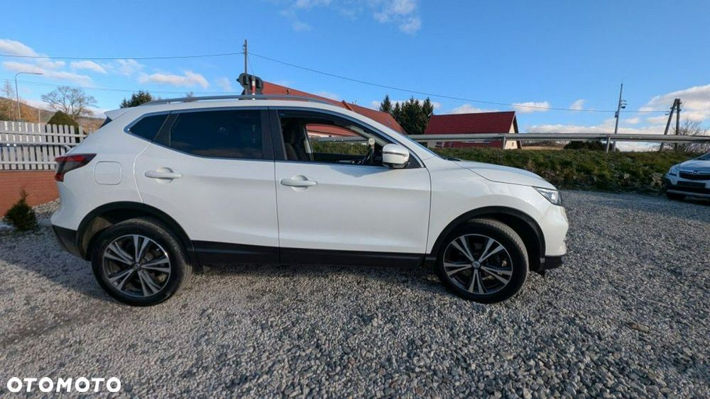 Nissan Qashqai - 4