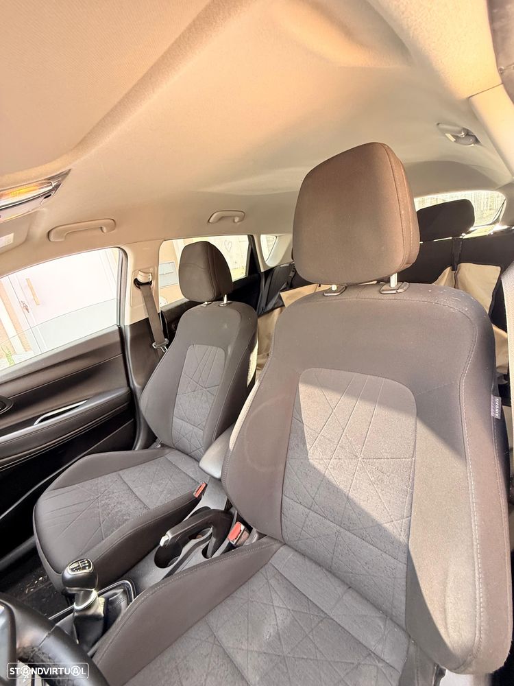 Hyundai Bayon 1.0 T-GDI Premium - 9