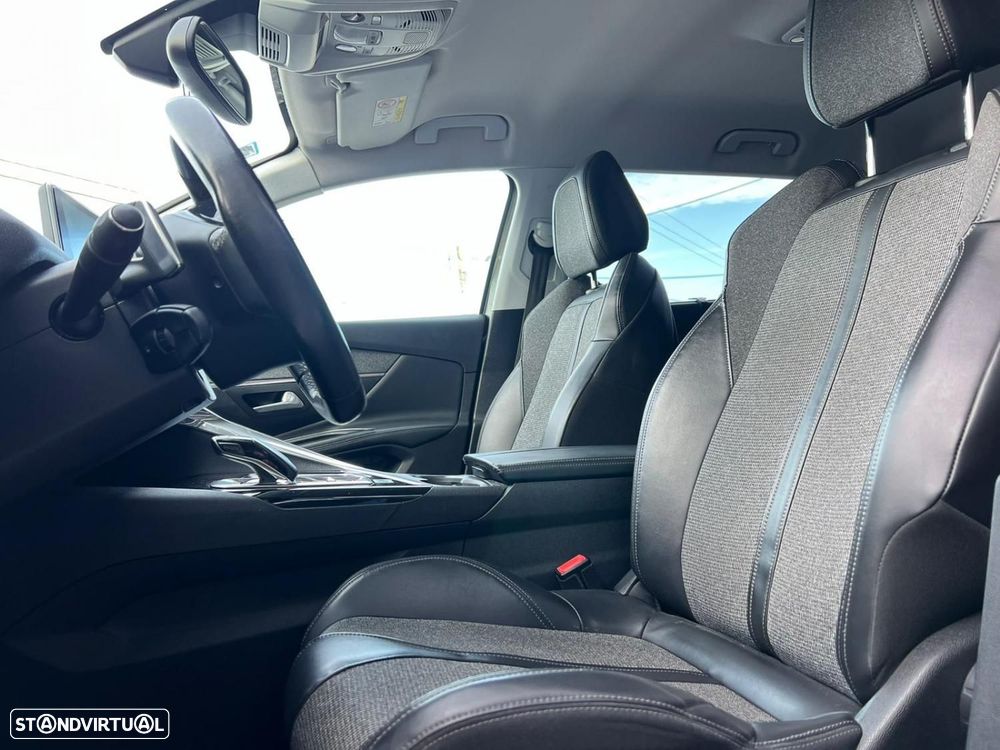 Peugeot 5008 1.6 BlueHDi Allure EAT6 - 6