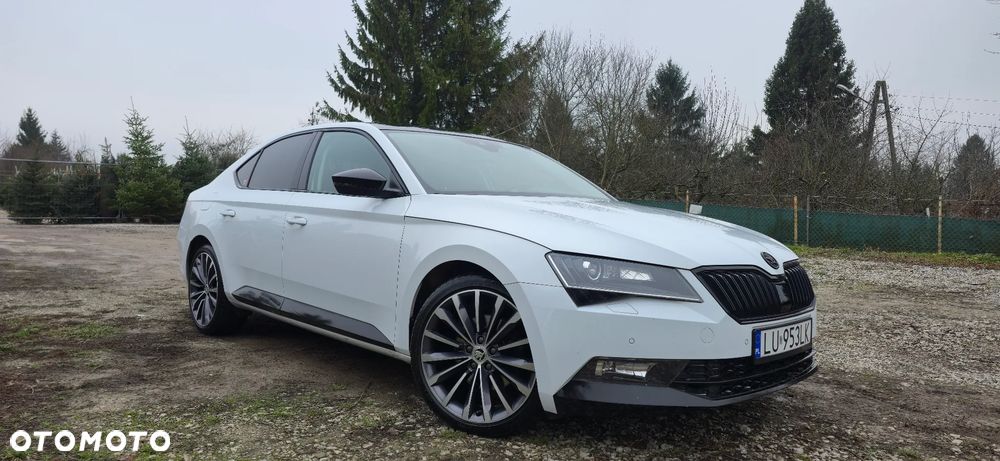 Skoda Superb 2.0 TDI Style DSG - 1