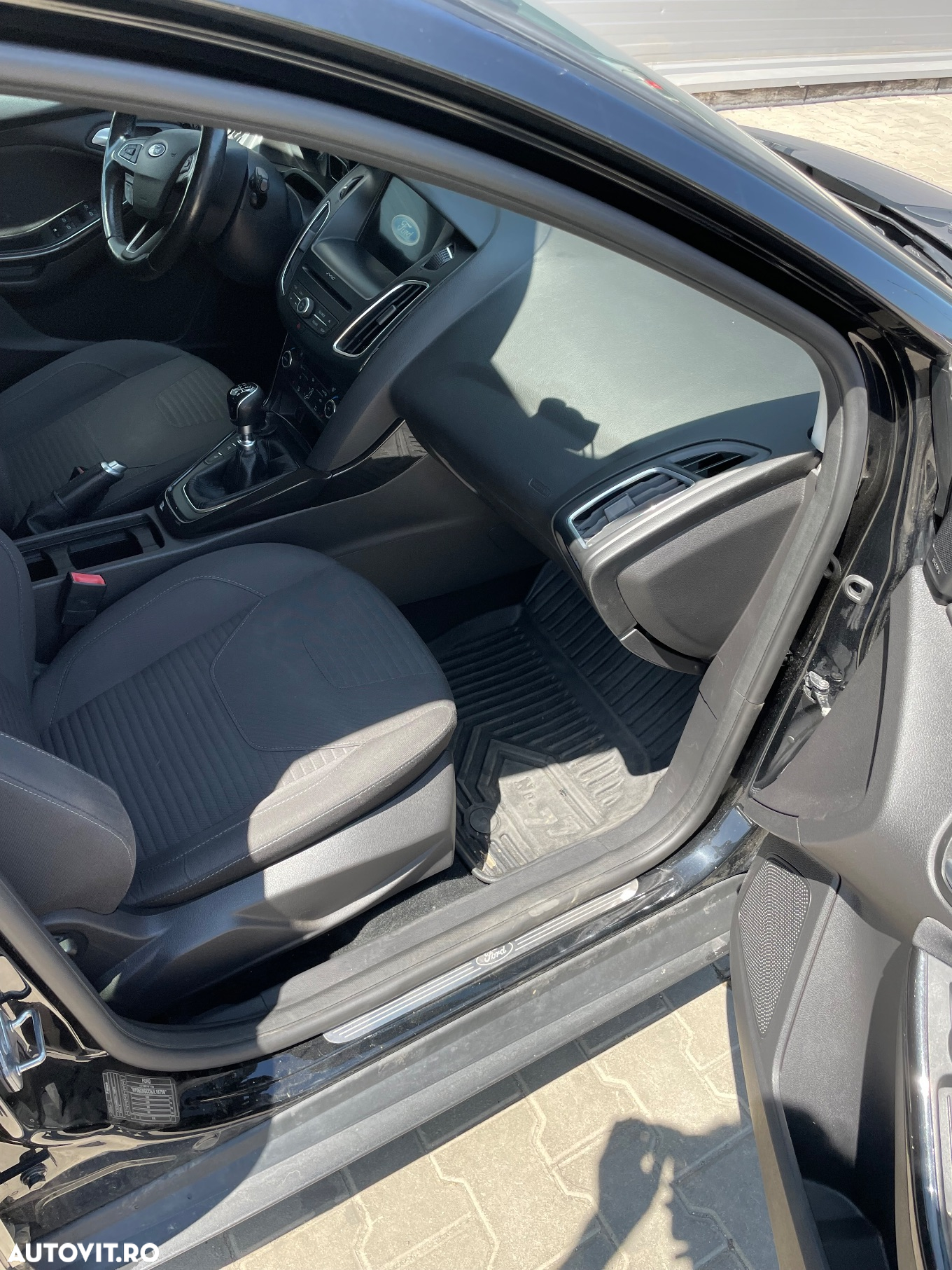 Ford Focus 1.5 Ecoboost Titanium - 8