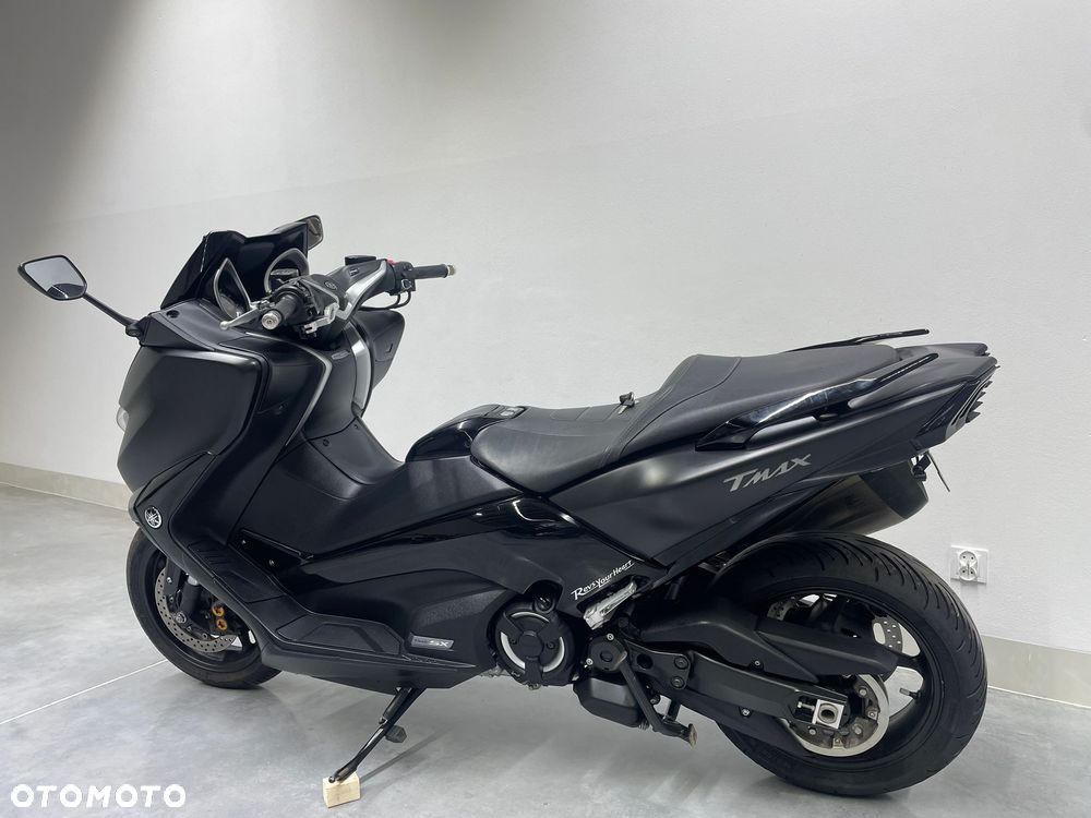 Yamaha Tmax - 11