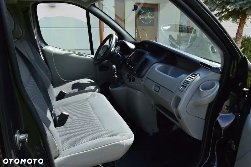 Opel Vivaro - 25