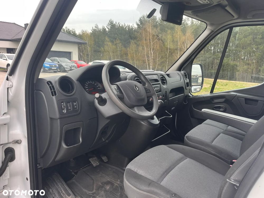 Renault Master - 10
