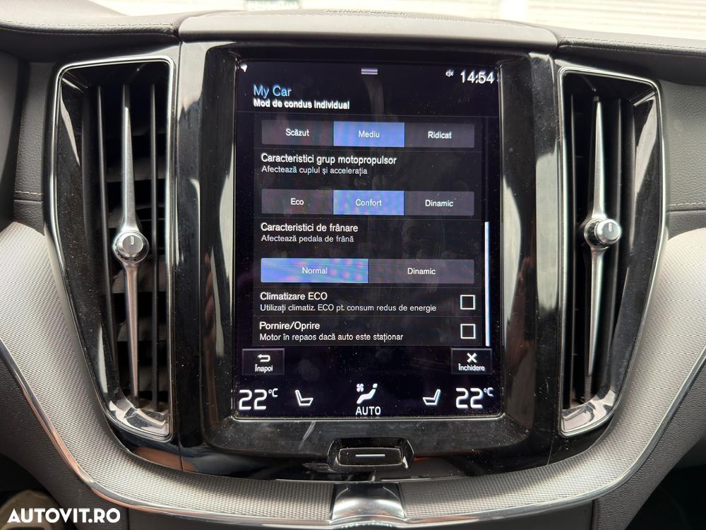 Volvo XC 60 B5 MHEV AT8 AWD Inscription - 23
