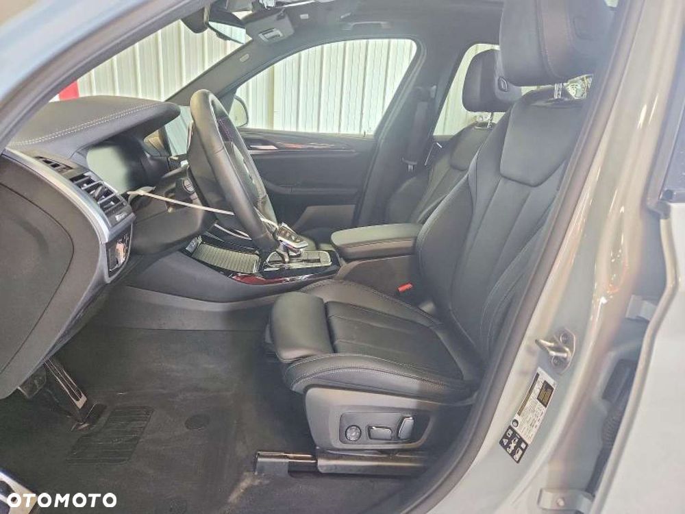 BMW X3 - 8