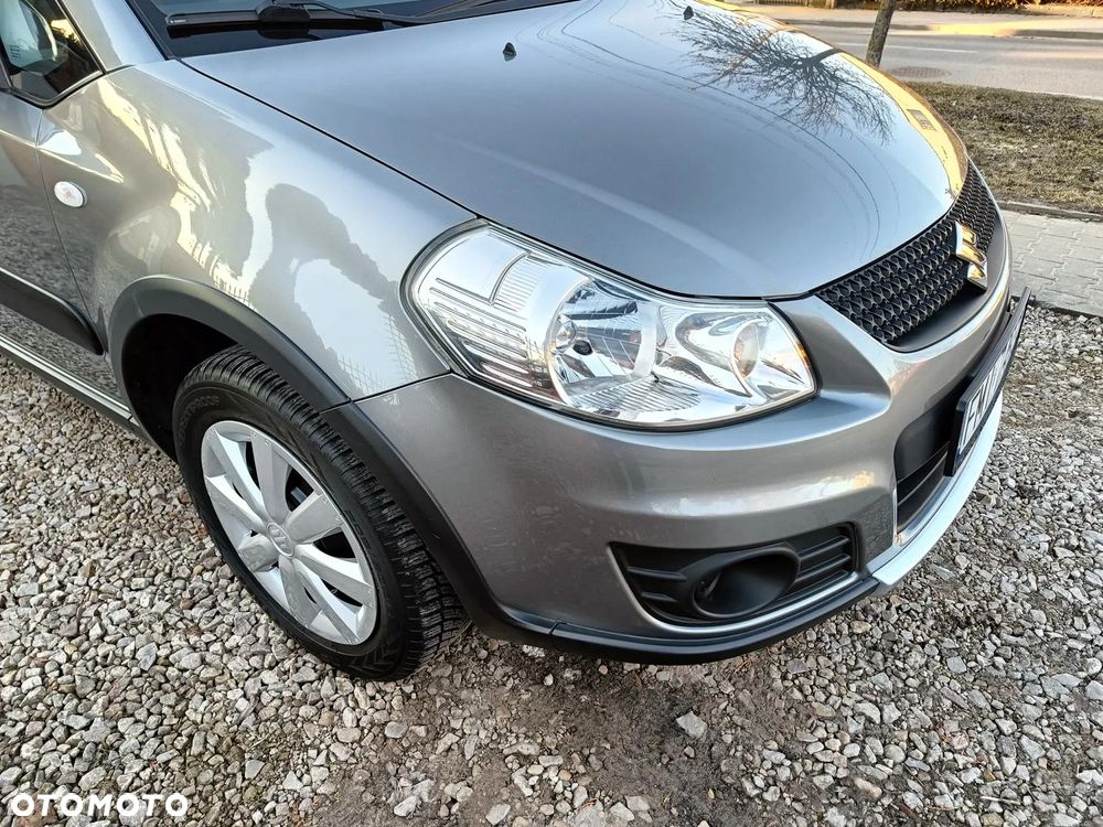 Suzuki SX4 1.6 Premium 4WD - 14