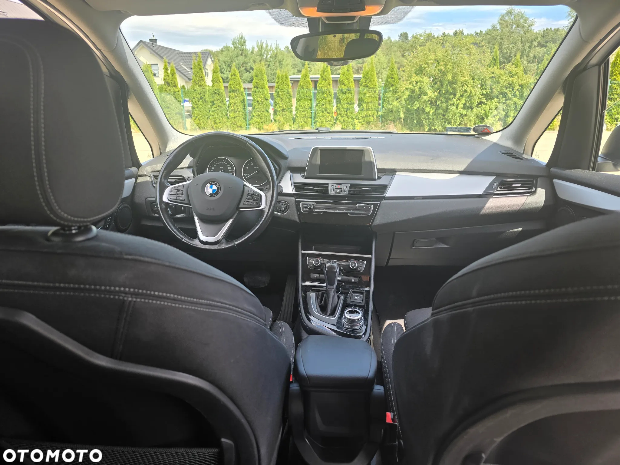 BMW Seria 2 218d GT - 10