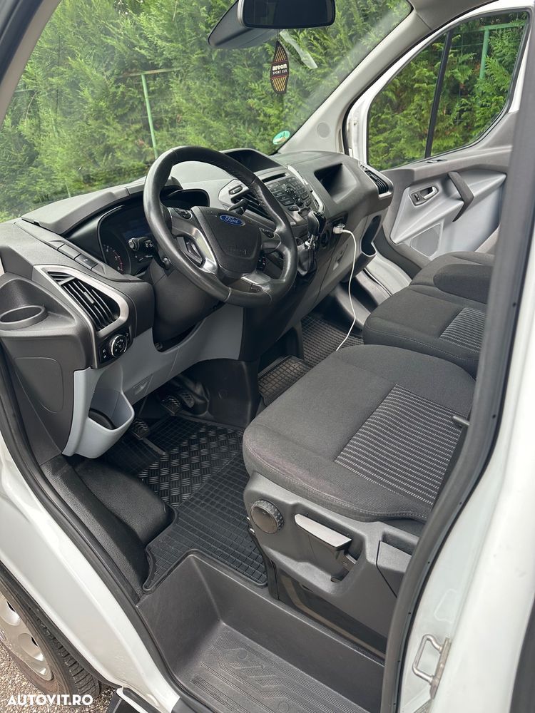 Ford Transit Custom - 8