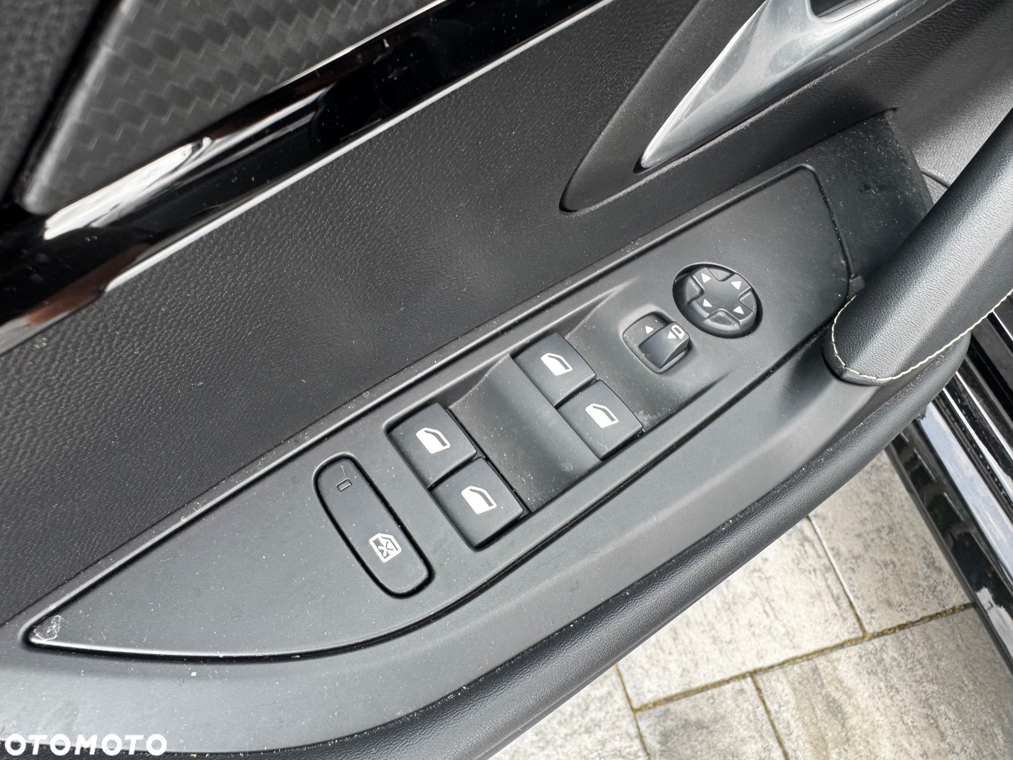 Peugeot 208 PureTech 130 EAT8 GT - 9