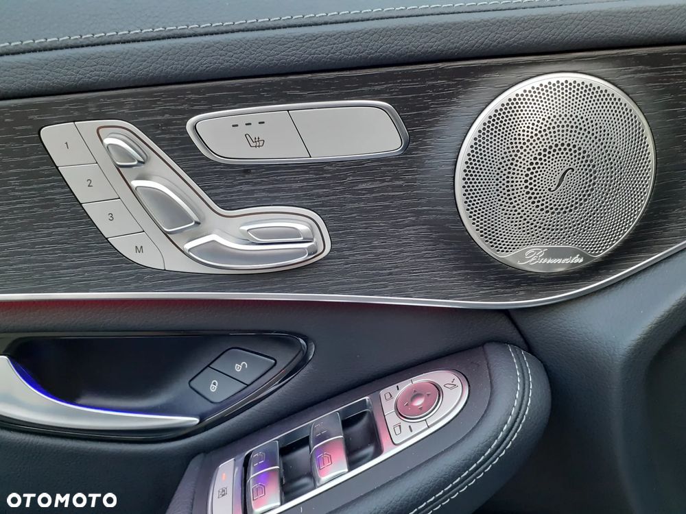 Mercedes-Benz GLC 200 4Matic 9G-TRONIC AMG Line - 20