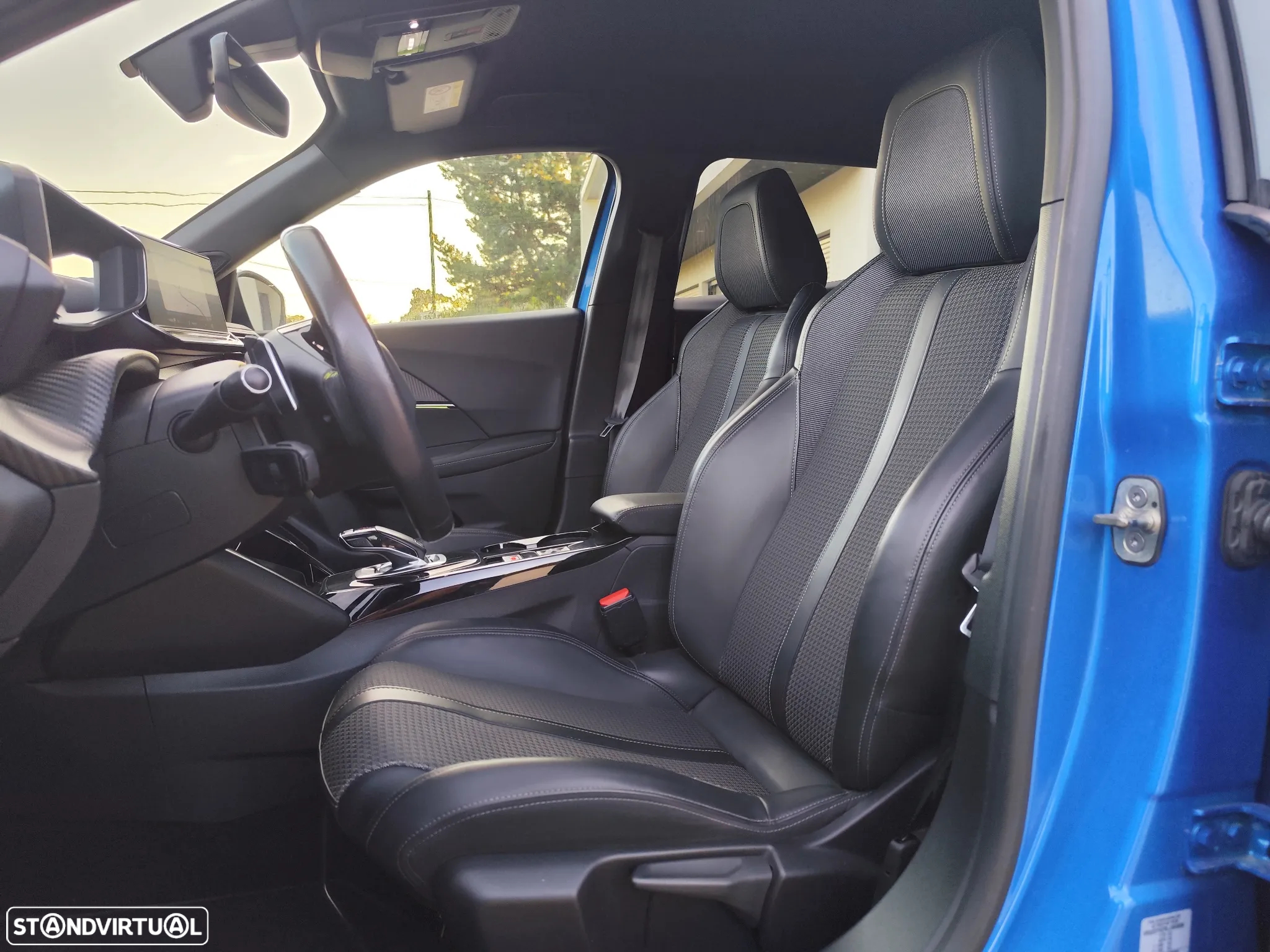 Peugeot 2008 1.5 BlueHDi GT Pack EAT8 - 10