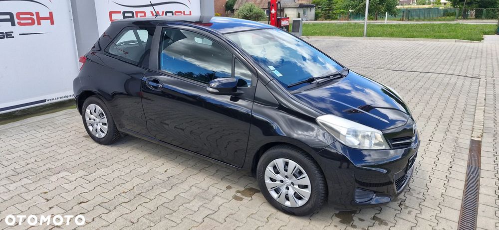 Toyota Yaris 1.33 VVT-i Cool - 4