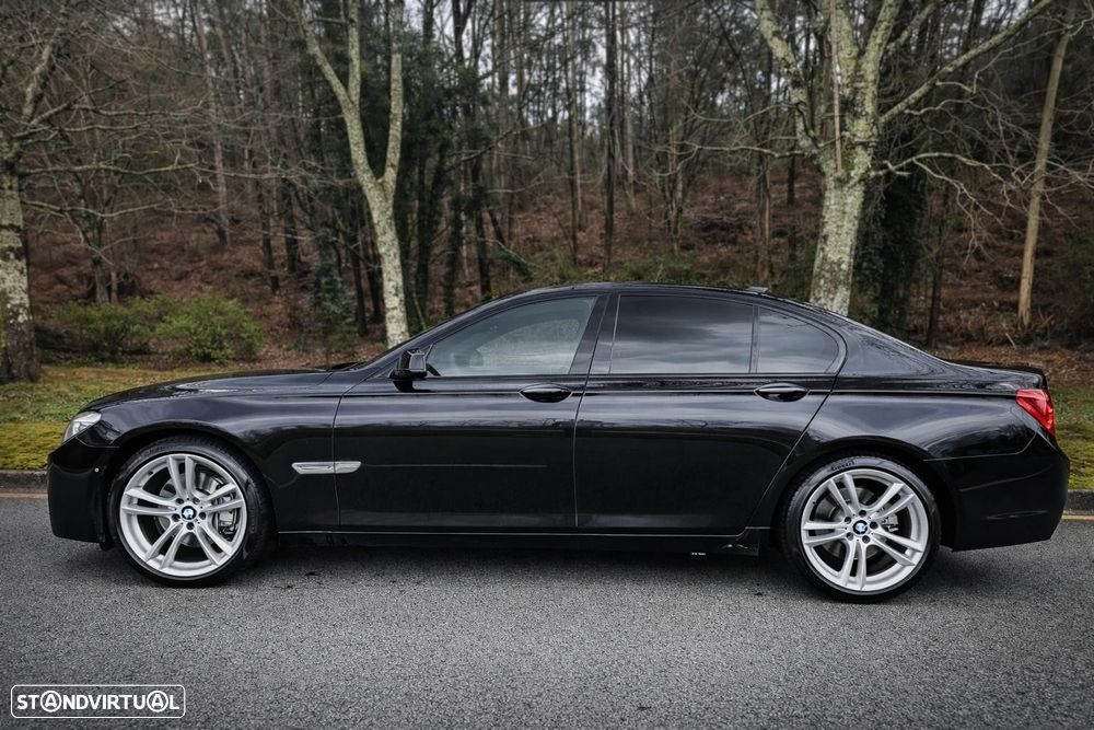 BMW 740 d Pack M - 5