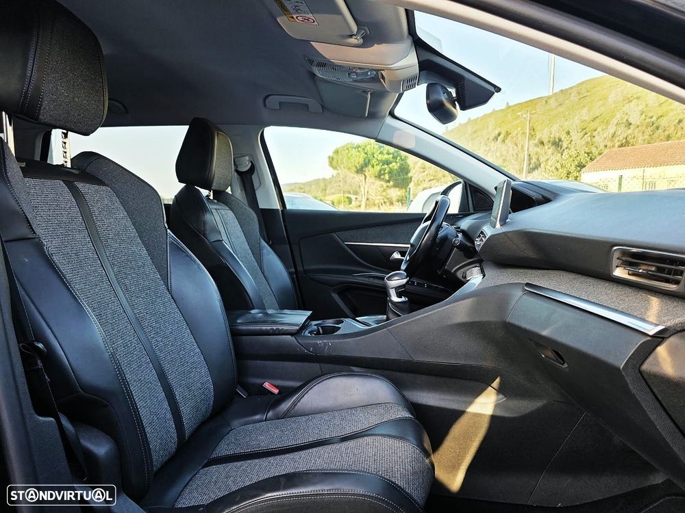 Peugeot 5008 1.5 BlueHDi Allure - 15