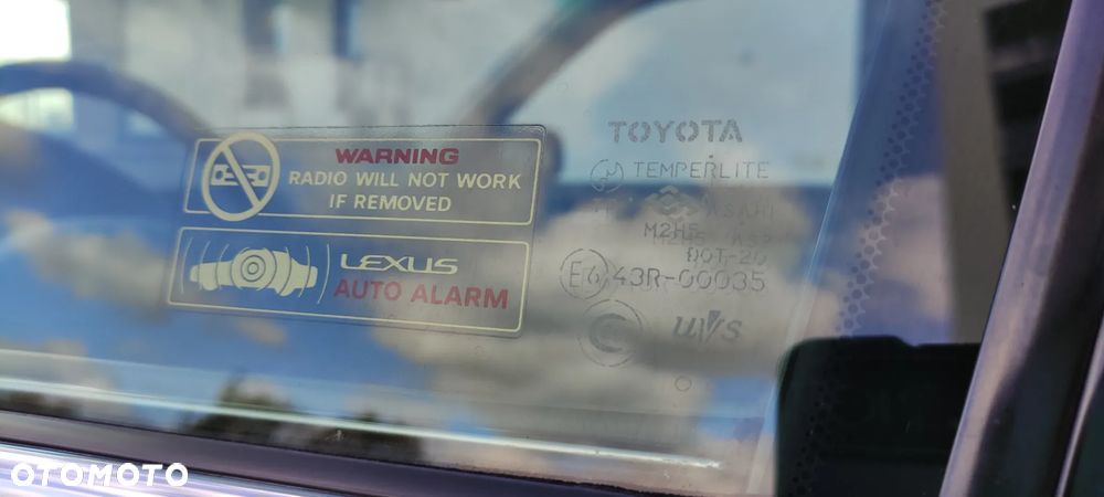 Lexus LS Standard - 37
