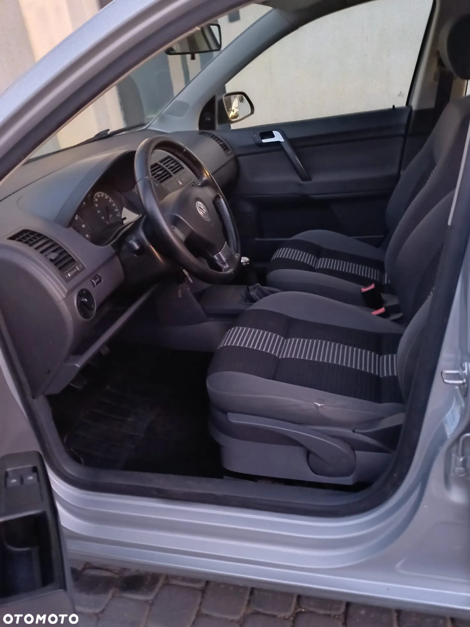 Volkswagen Polo - 11