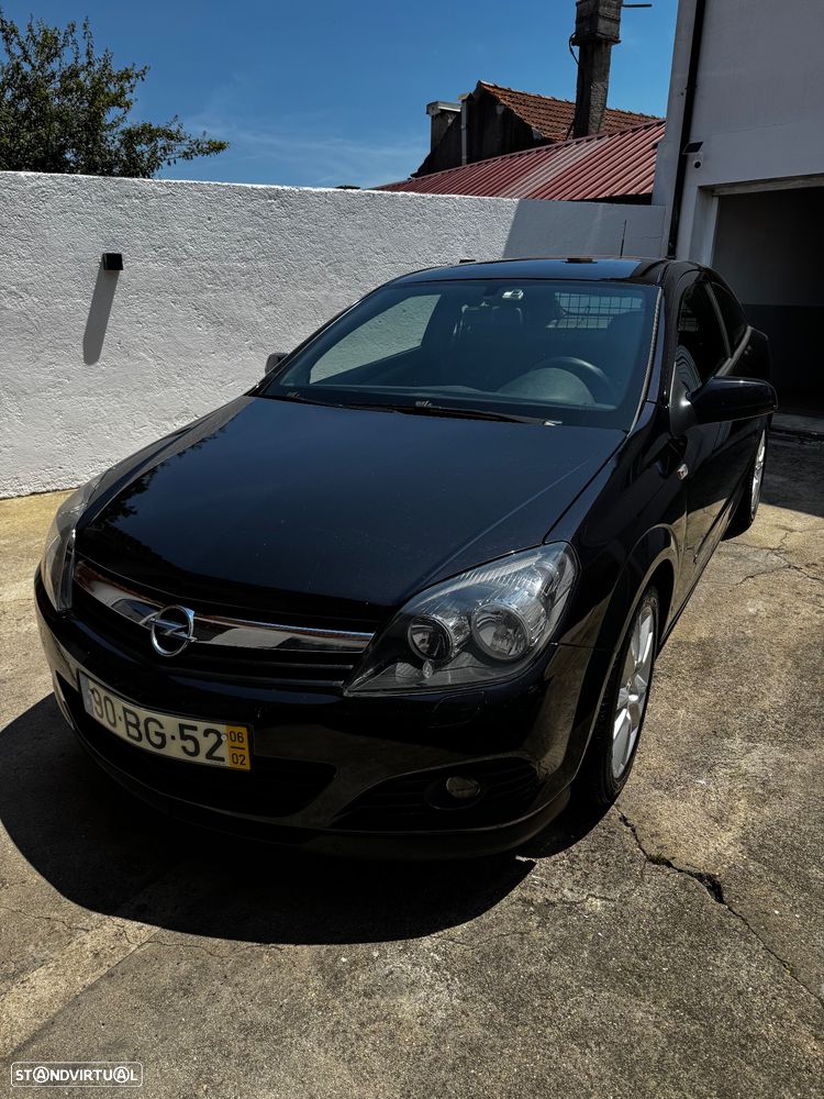 Opel Astra GTC 1.9 CDTI - 1