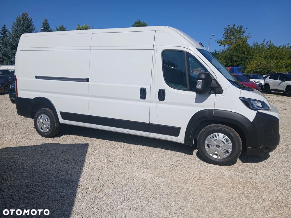 Toyota PROACE MAX Van z zabudową izotermiczną. - 13