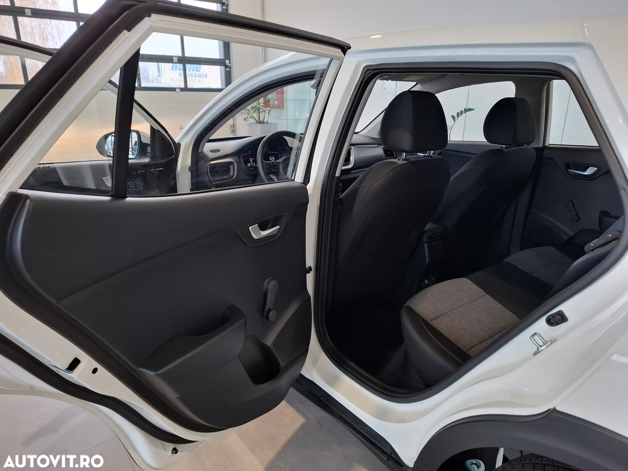 Kia Stonic 1.2 MPI 5MT Urban - 21