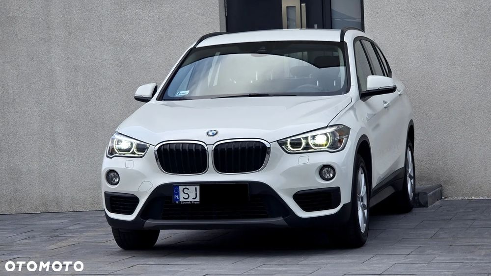 BMW X1 sDrive18i Business Edition - 10