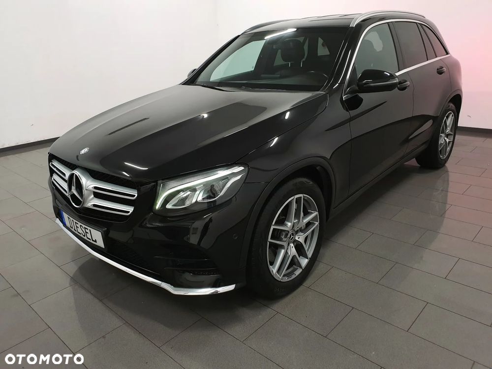 Mercedes-Benz GLC 220 d 4Matic 9G-TRONIC AMG Line - 36
