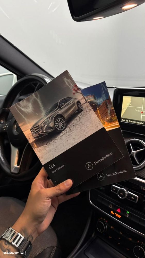 Mercedes-Benz GLA 180 (CDI) d 7G-DCT Urban - 34