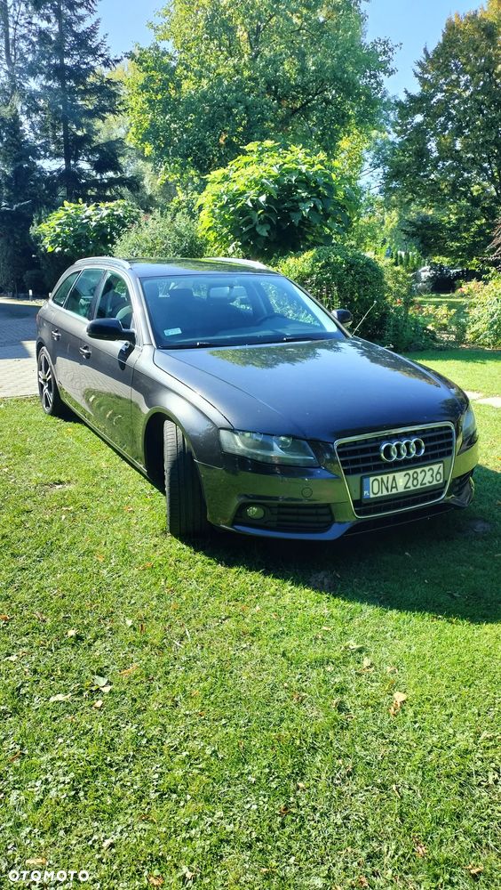 Audi A4 - 8
