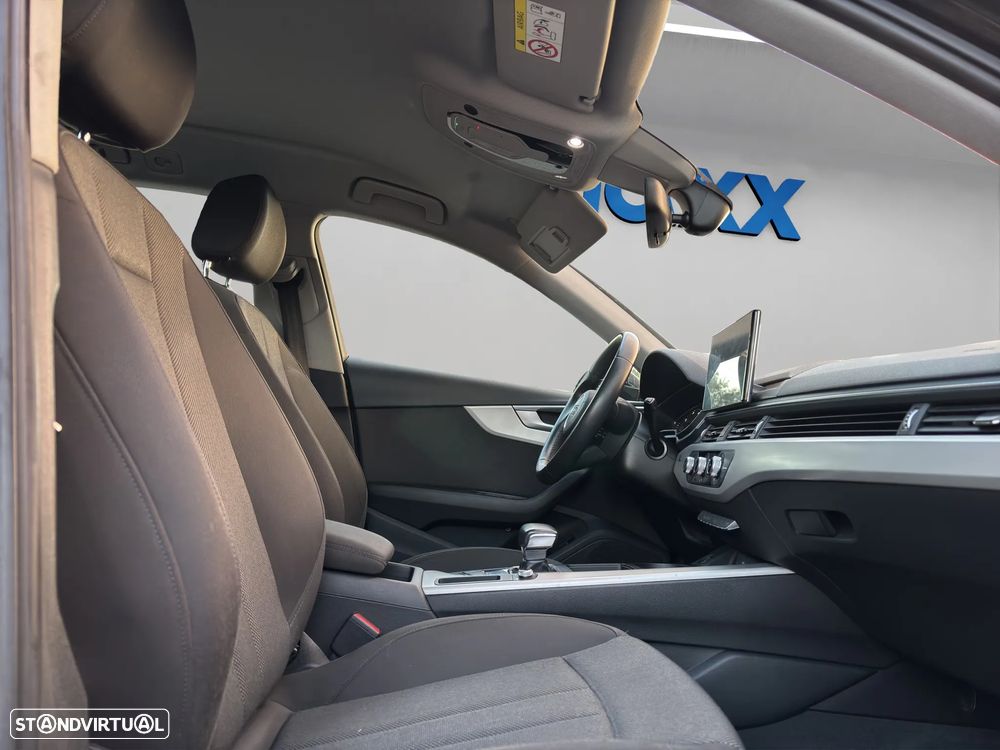 Audi A4 Avant 35 TDI S tronic - 18