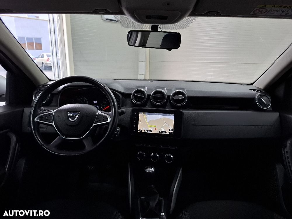 Dacia Duster 2022 photo 3