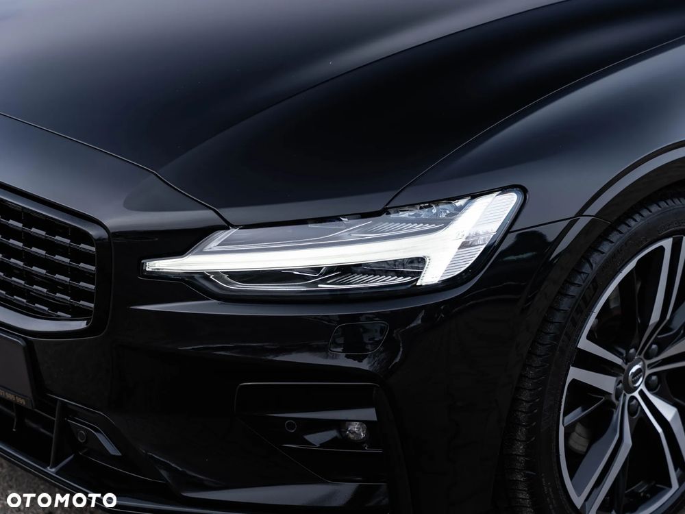 Volvo S60 B4 B DKG Plus Dark - 17