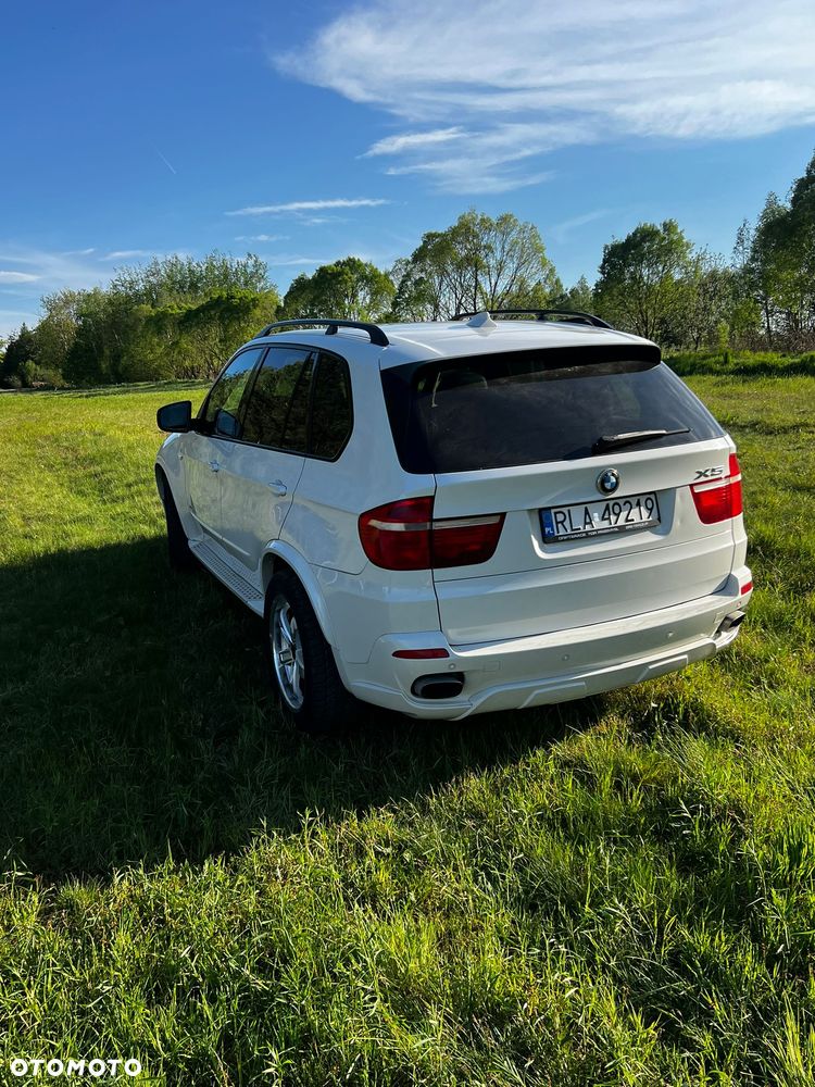 BMW X5 4.8i xDrive - 10