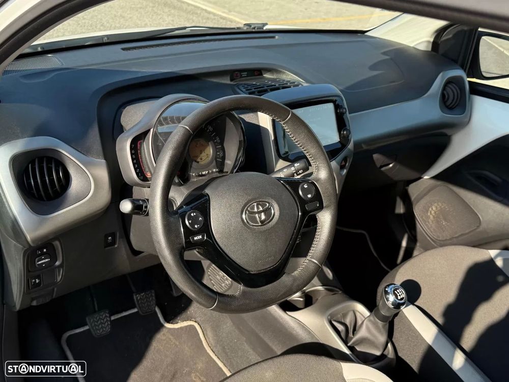 Toyota Aygo 1.0 X-Play+AC+X-Touch - 10