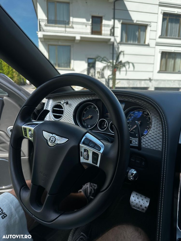 Bentley Flying Spur V8 Mulliner - 8