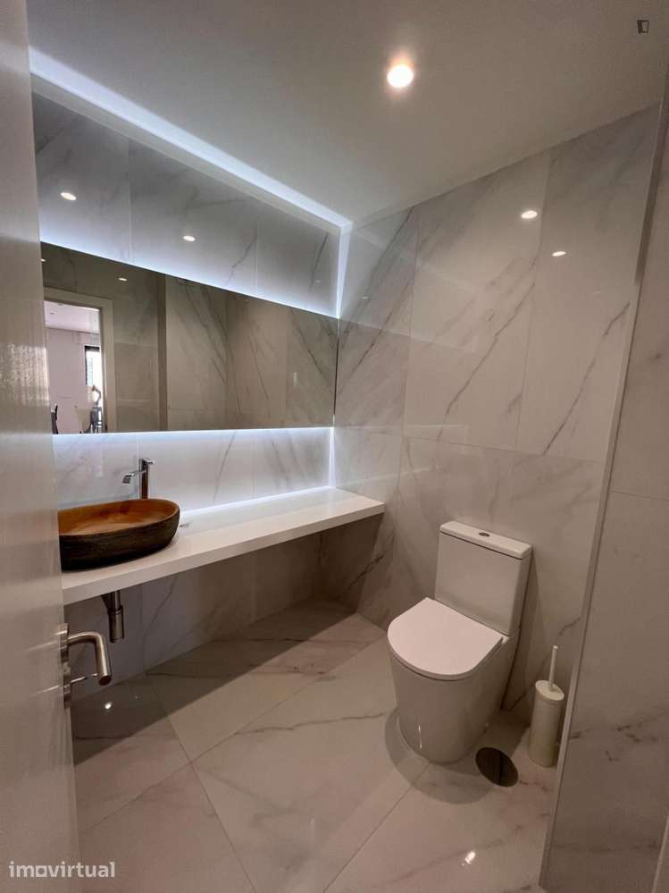 Quarto - localizado em Paranhos Porto - Grande imagem: 4/7