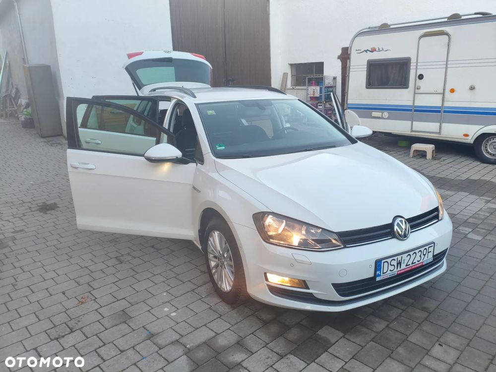Volkswagen Golf 1.6 TDI BlueMotion Technology Cup - 9