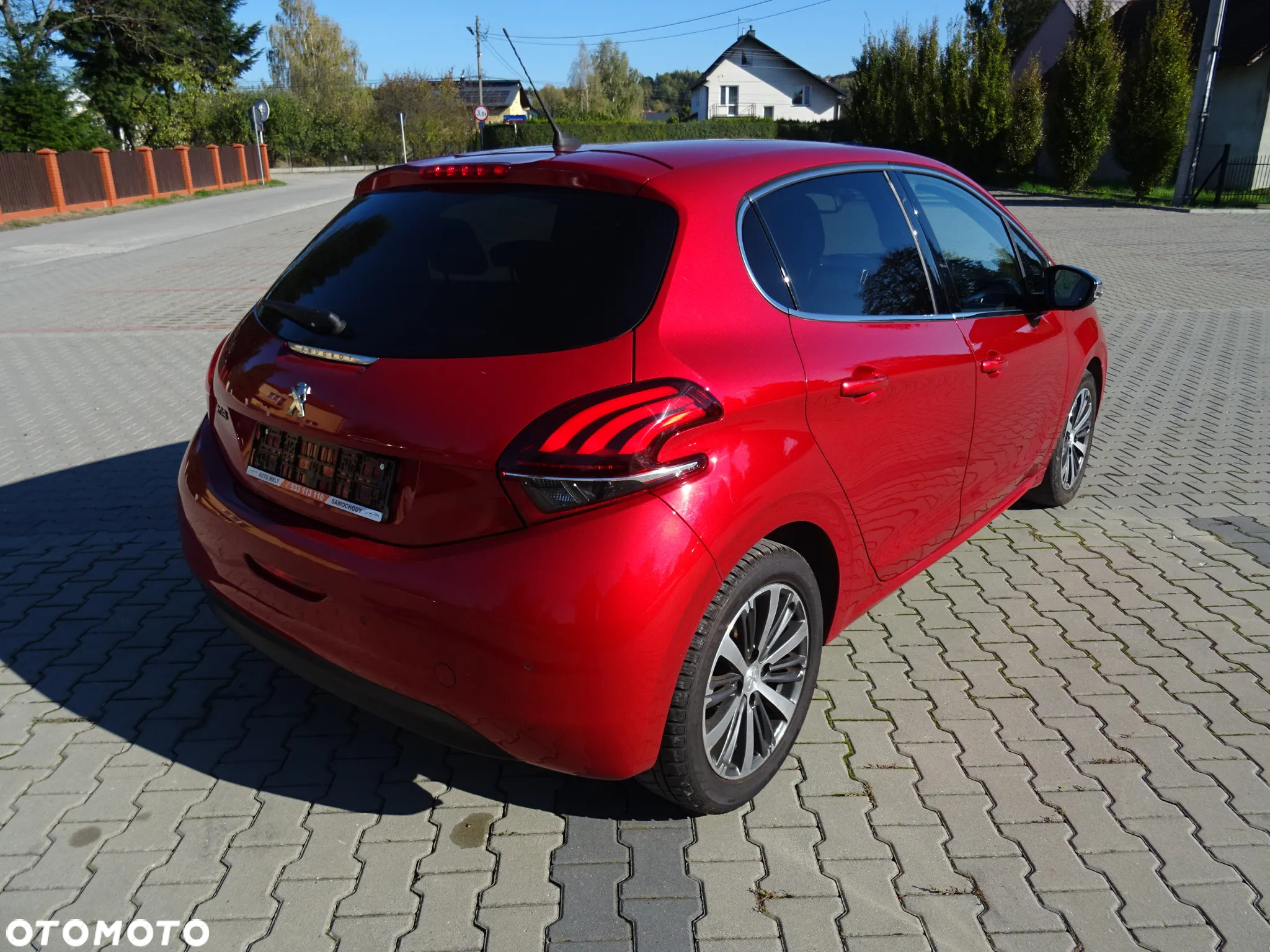 Peugeot 208 PureTech 110 Stop & Start EAT6 Allure - 15