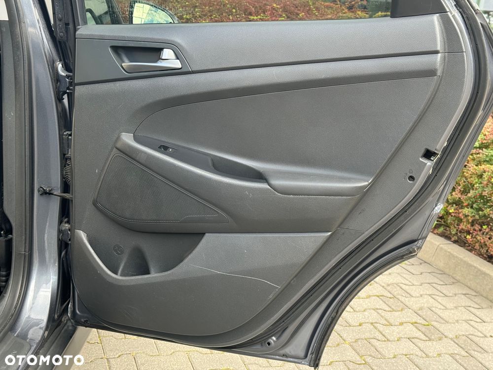 Hyundai Tucson - 25