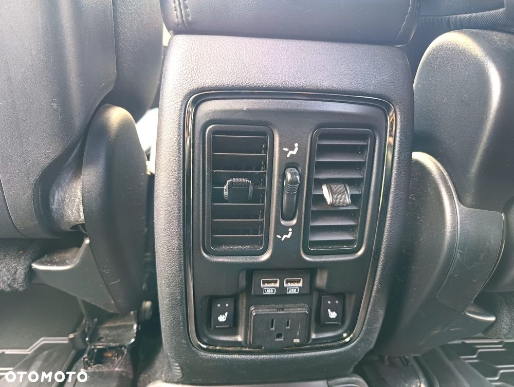 Dodge Durango - 17