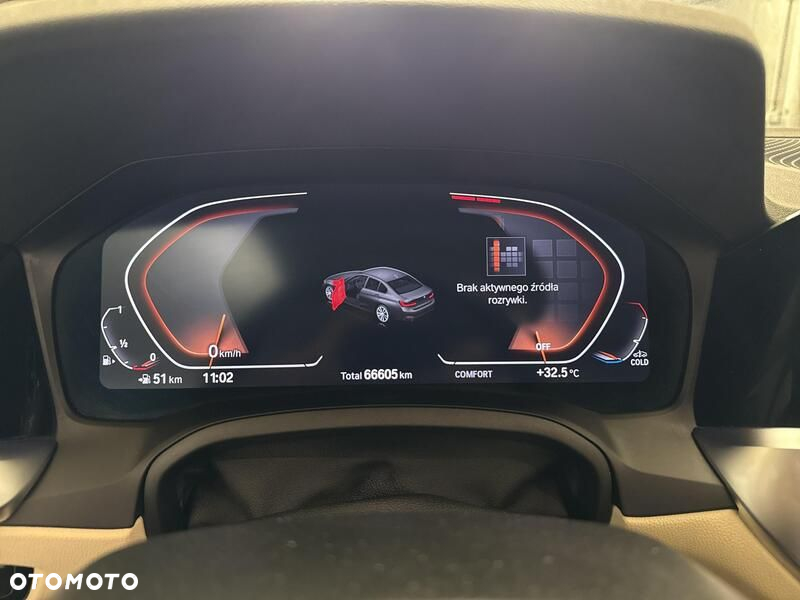 BMW Seria 3 320i Sport Line - 15