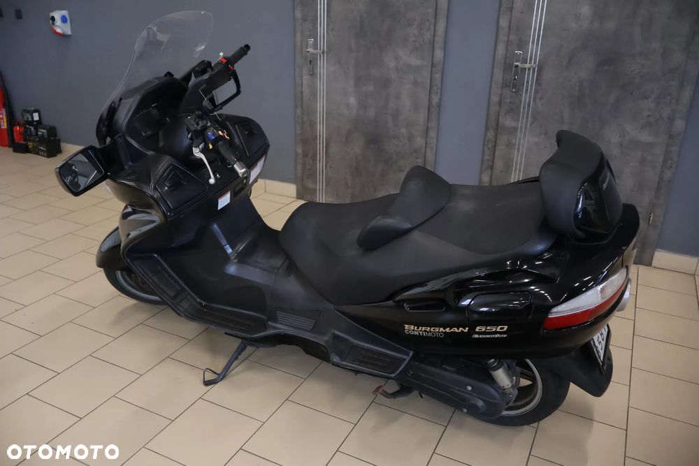 Suzuki Burgman - 10