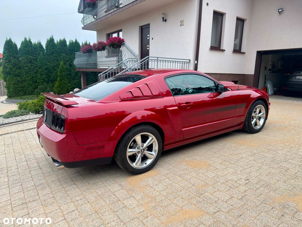 Ford Mustang - 3