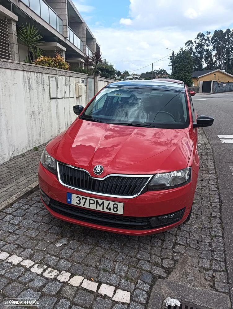 Skoda Rapid Spaceback 1.6 TDi Elegance - 1