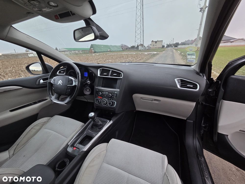 Citroën C4 HDi 150 Exclusive - 19