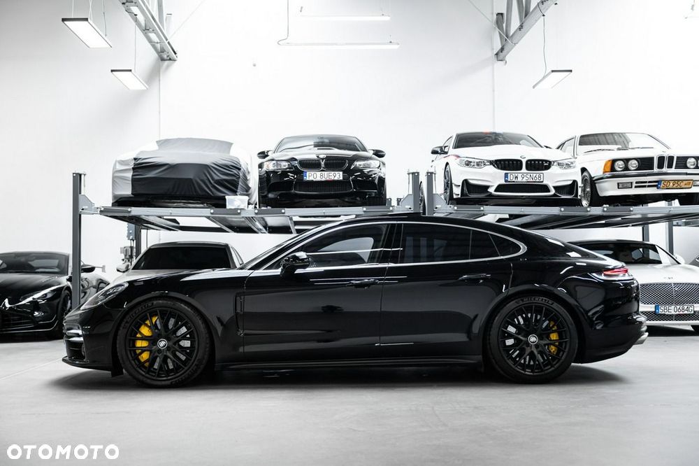Porsche Panamera Turbo S - 9